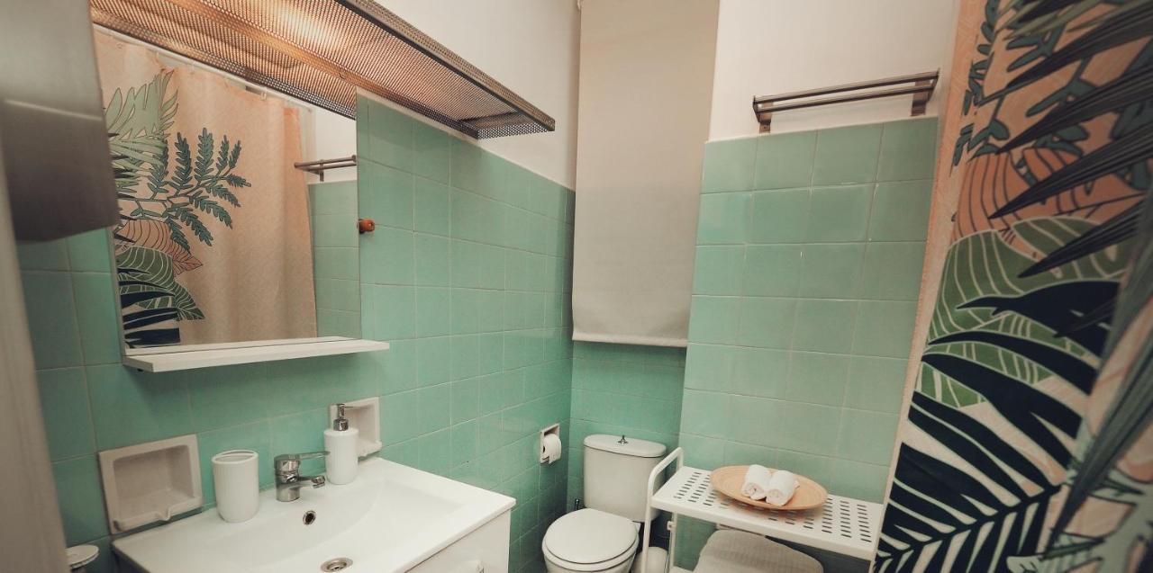 Kolonaki, Karneadou Apartment เอเธนส์ ภายนอก รูปภาพ