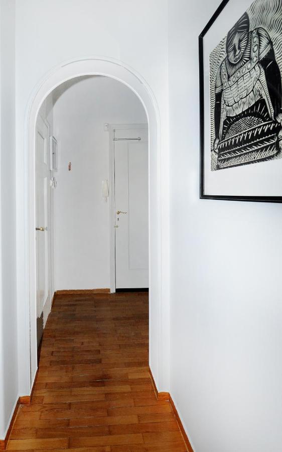 Kolonaki, Karneadou Apartment เอเธนส์ ภายนอก รูปภาพ