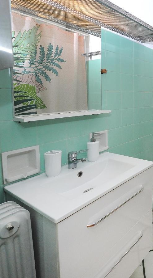 Kolonaki, Karneadou Apartment เอเธนส์ ภายนอก รูปภาพ